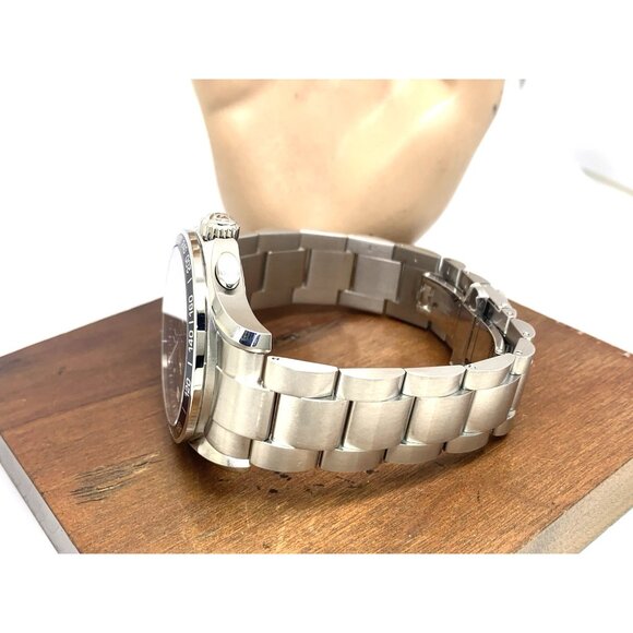 Victorinox Swiss Army Men's Watch 241652 Blue Dial Quartz Chronograph Steel 44mm - Picture 9 of 14